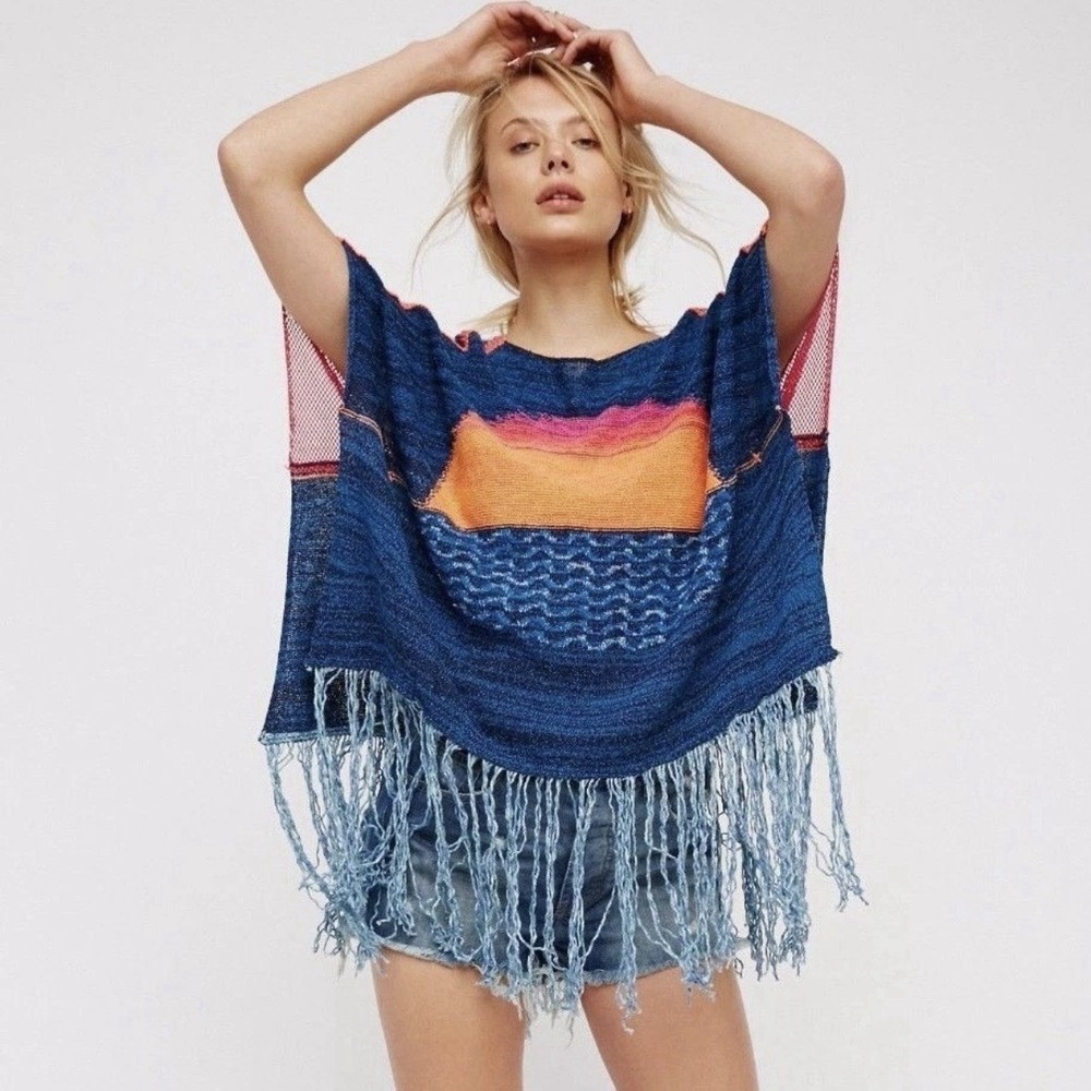 NEW Free People Sunset Fringe Poncho Sweater Tunic Coastal Boho Artsy Travel M/L